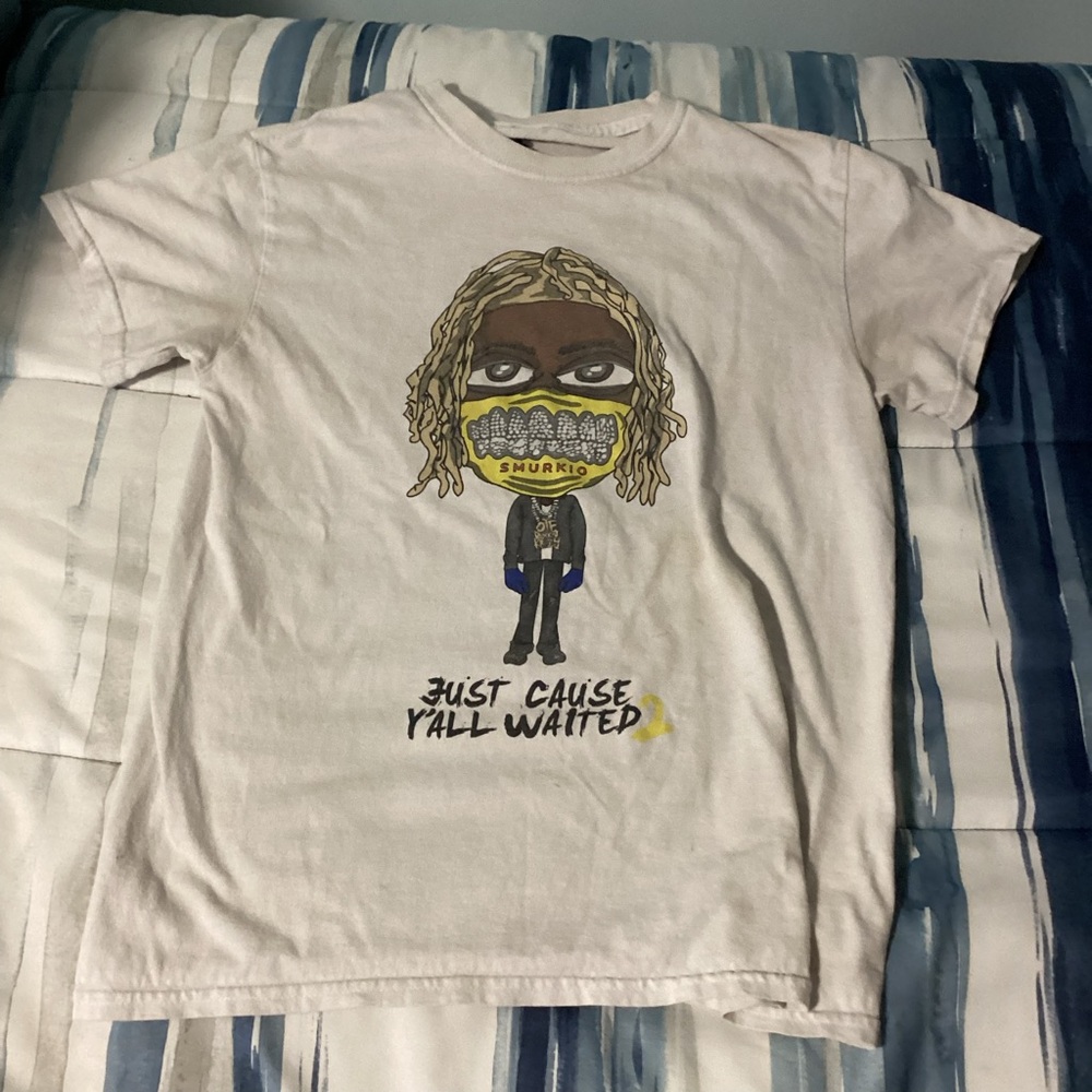 Rapper Smurkio band tee